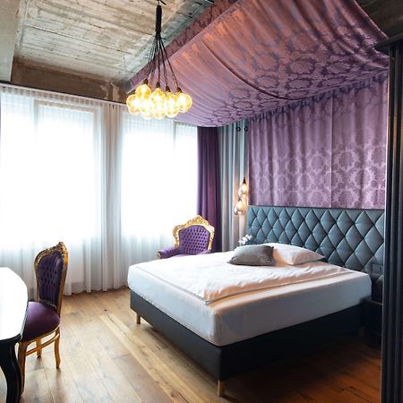 Loftstyle Hotel Eningen; Sure Hotel Collection By BW Eningen unter Achalm Luaran gambar