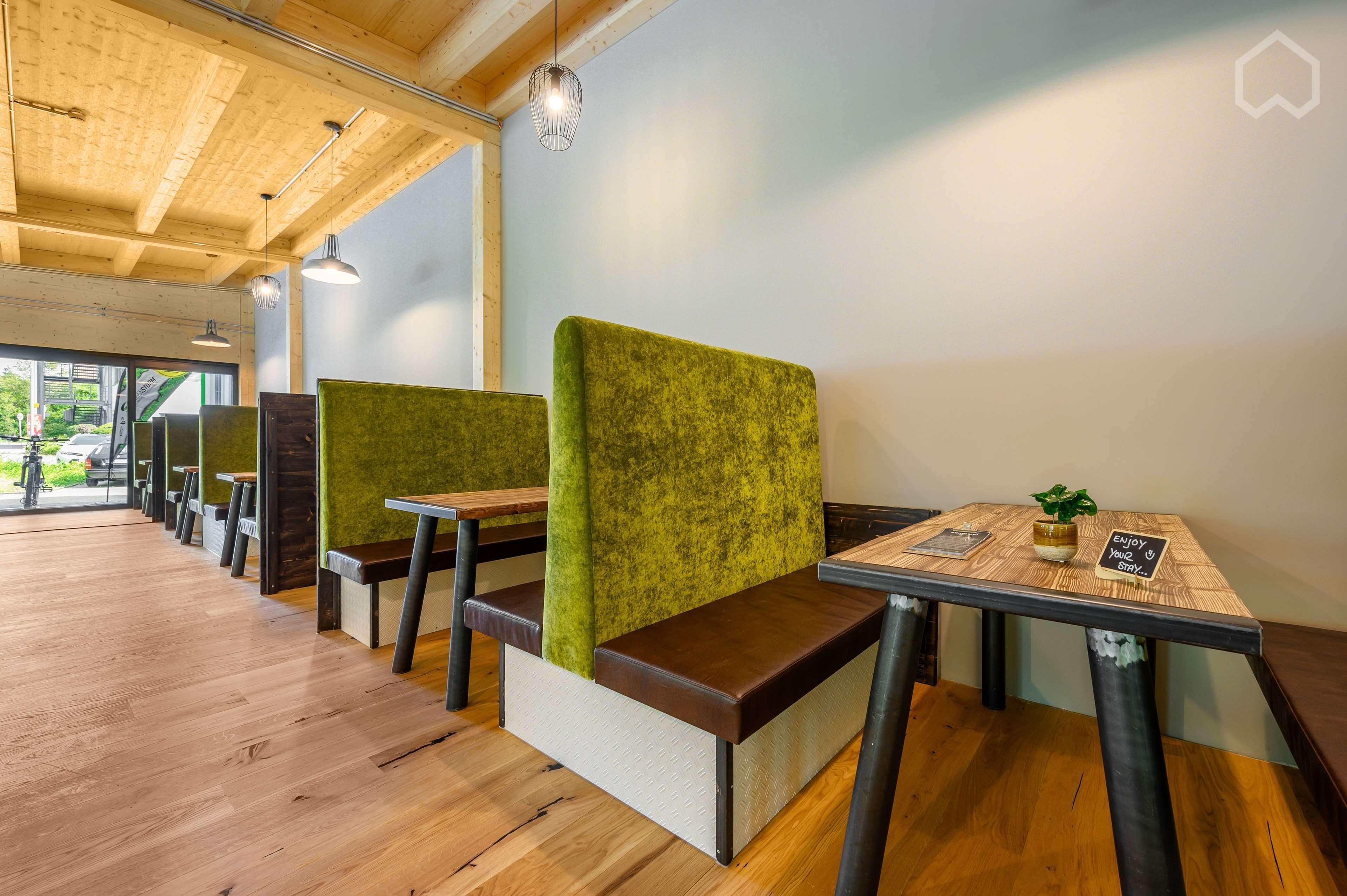 Loftstyle Hotel Eningen; Sure Hotel Collection By BW Eningen unter Achalm Luaran gambar